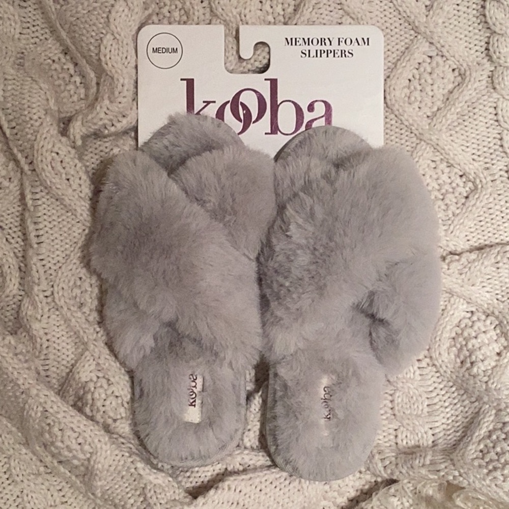 NWT Fuzzy Slippers